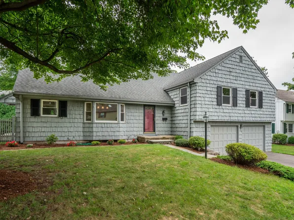 38 Pheasant Hill Drive, West Hartford, CT 06107