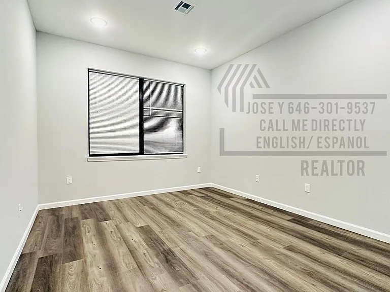 67 Market St #200-01 — Photo 9