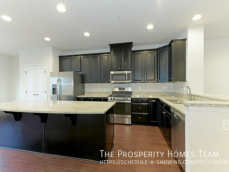 2744 Fredericksburg Rd — Photo 30