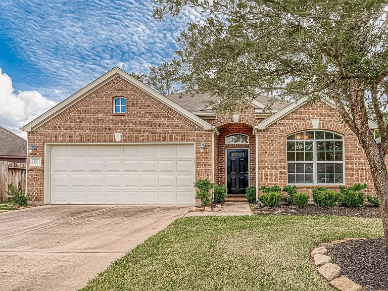 18903 Pinewood Point Ln — Photo 2