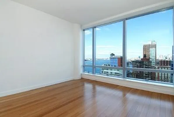Sold by Corcoran | media 6
