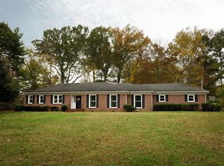 1202 Graymere Manor Rd, Columbia, TN 38401