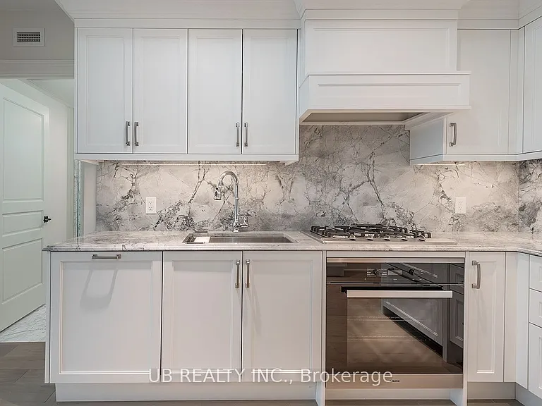 1451 Wellington St W #603 — Photo 19