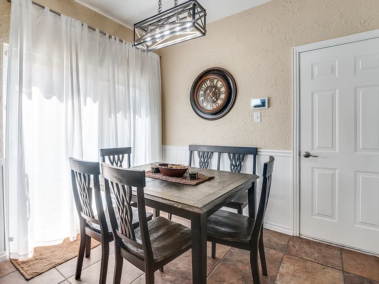 Flatstone Ct — Photo 11