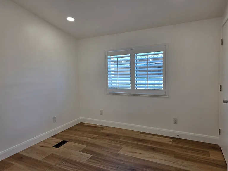 2382 Castle Rock Cir — Photo 13