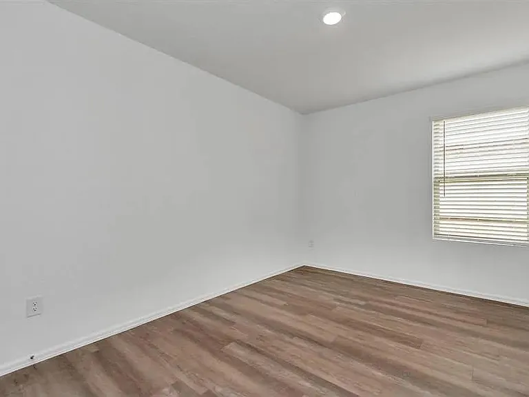 27003 Winward Creek Trl — Photo 13