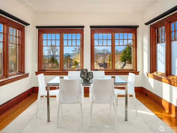 1112 Broadway E #402, Seattle, WA 98102