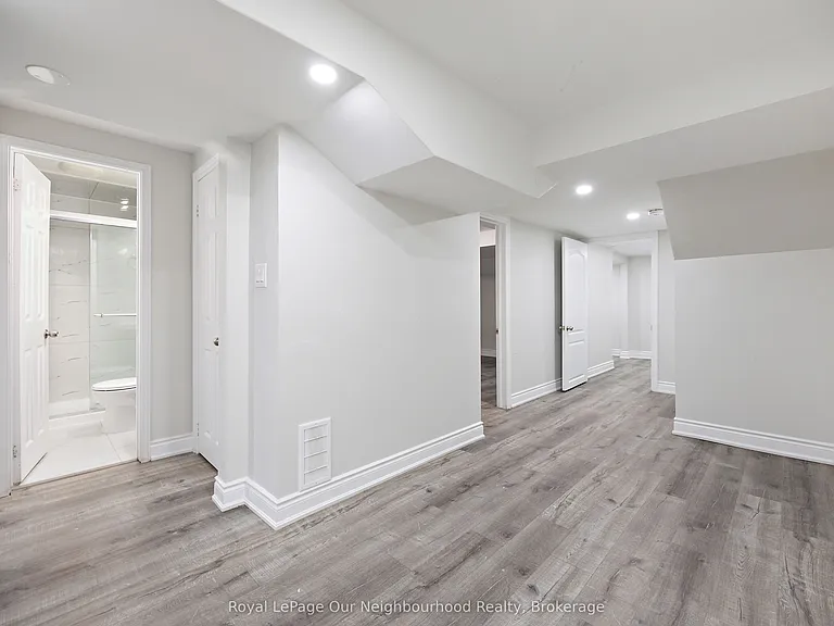 206 Sunny Meadow Blvd #BASEMENT — Photo 5