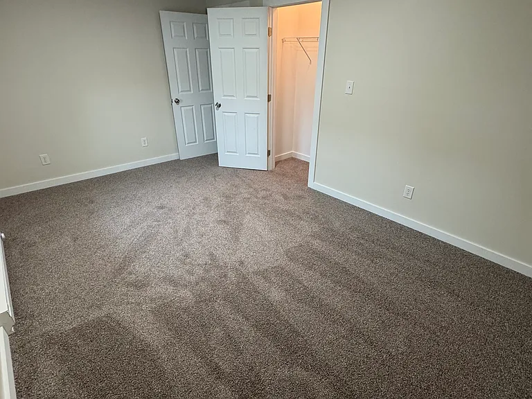 600 E Main St #2 — Photo 5