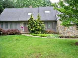 5 Falling Tree Ct, Newark, DE 19711