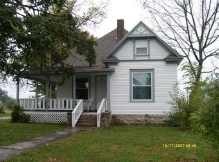 900 W Poplar St, Springfield, MO 65802