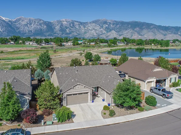1221 Lasso Ln, Gardnerville, NV 89410