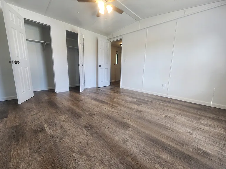 1559 Perry St SE — Photo 20