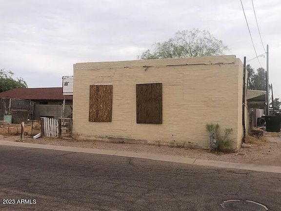 4th image of 211 S Sacaton Street