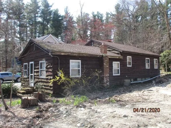 14 so shore Drive, Pelham, NH 03076