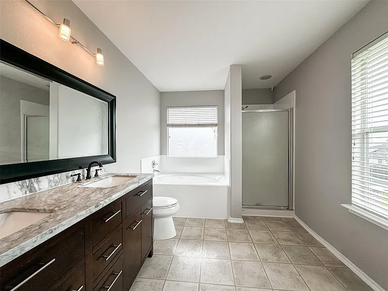 5739 Westminster Village Dr — Photo 40