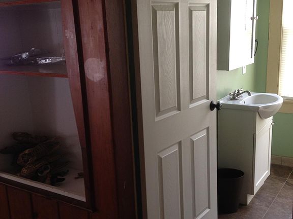 4th image of 43 Cedar St #1
