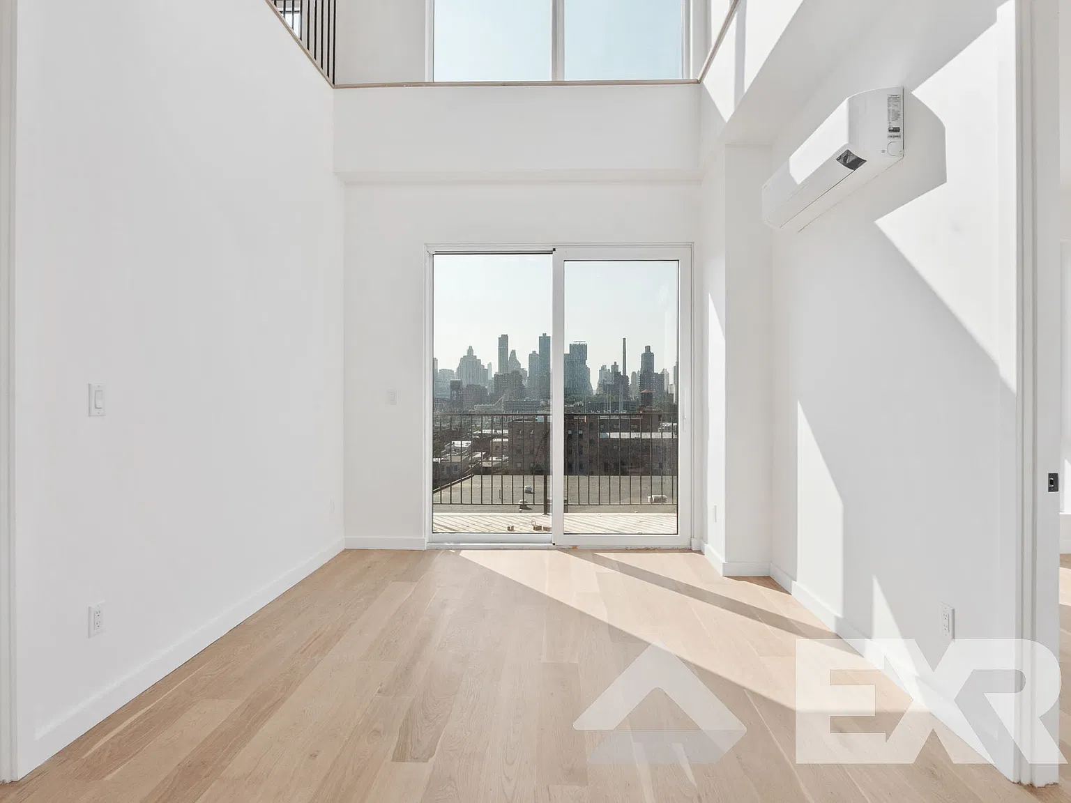 11-14 35th Avenue — Photo 2