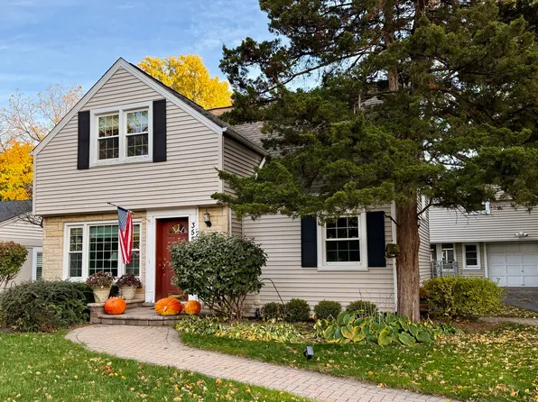 (undisclosed Address), Glen Ellyn, IL 60137