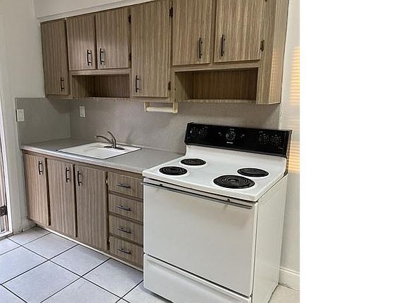2nd image of 3525 NW 35th St #7