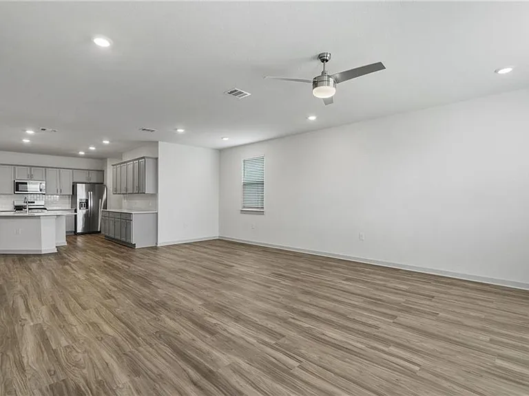 1200 Klee St — Photo 16