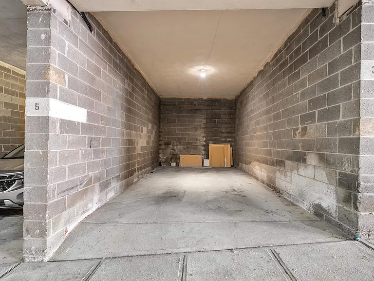 1901 Kennedy Blvd #202 — Photo 12