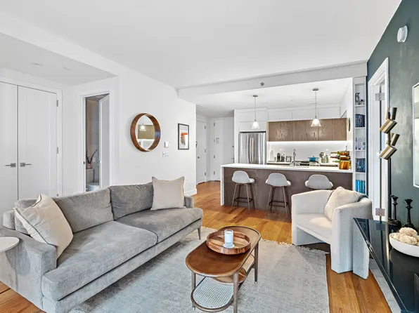 2100 Bedford Avenue 3A image 2 of 16