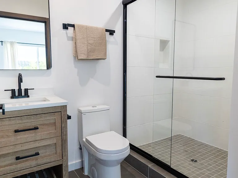 623 N Mariposa Ave #1/4 — Photo 13