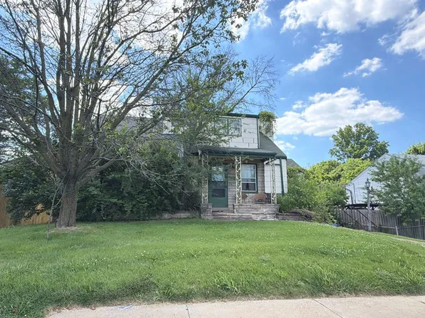 9535 Mackenzie Rd, Saint Louis, MO 63123