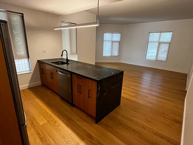 85 Gardner St #29A — Photo 3
