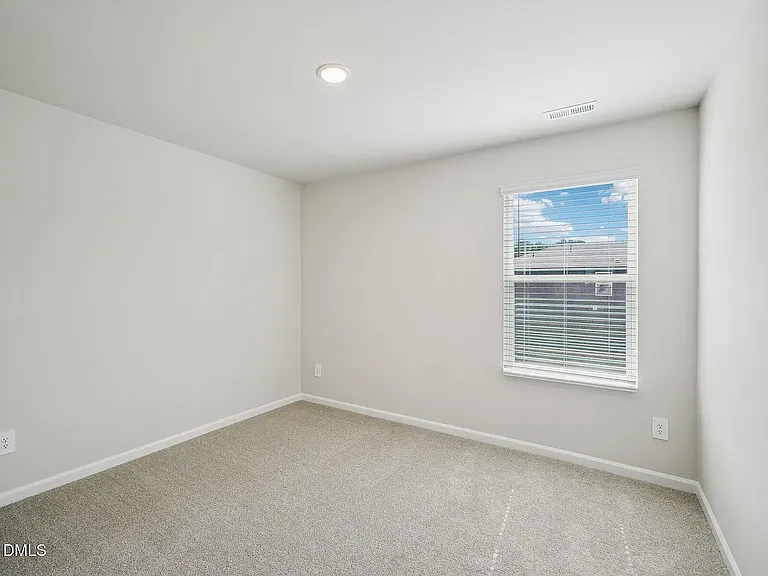 1040 Saint Lawrence Dr — Photo 24