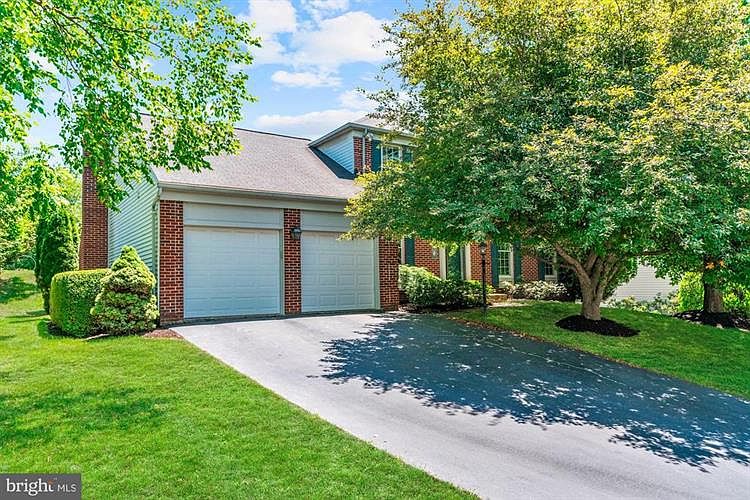 1st image of 2853 Bradley Acres Ct