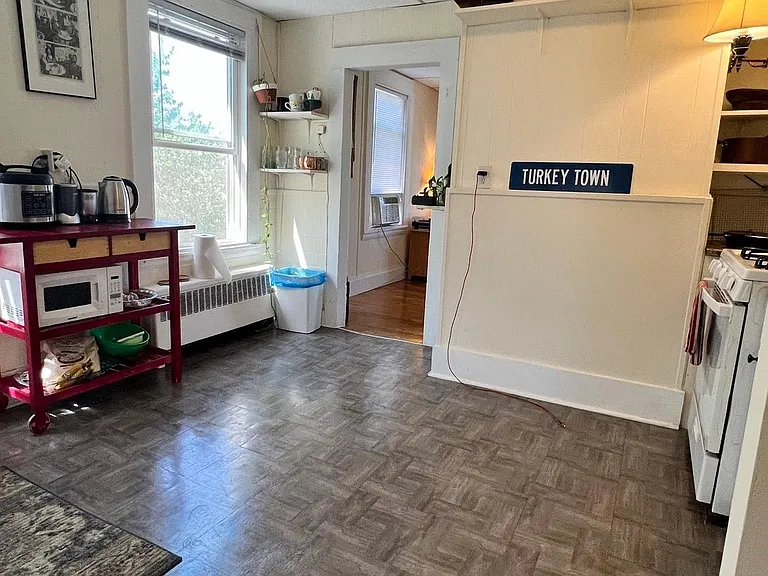 140 Hampshire St #3 — Photo 14