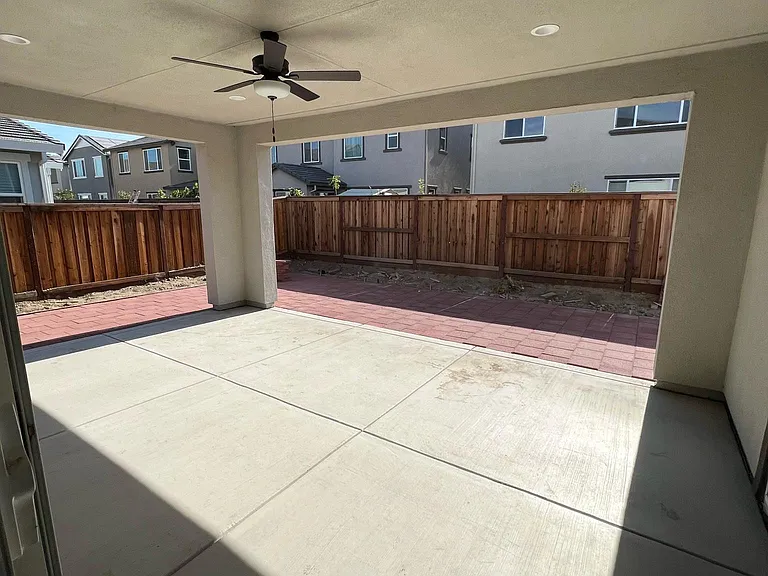 2888 Wylin Blvd — Photo 10