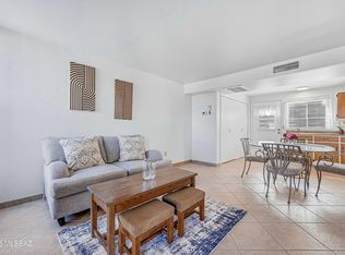 230 S Paseo Sarta, Green Valley, AZ 85614