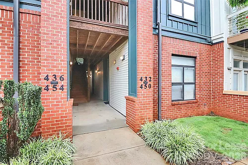 450 New Bern Station Ct Photo 1