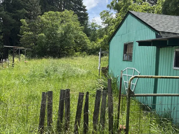 55628 SW Horner Ln, Gaston, OR 97119