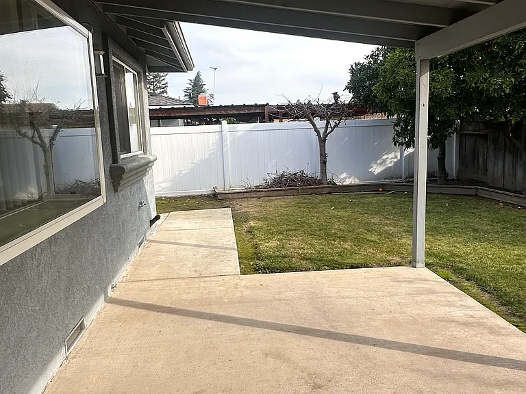 660 Hillsdale Dr — Photo 27