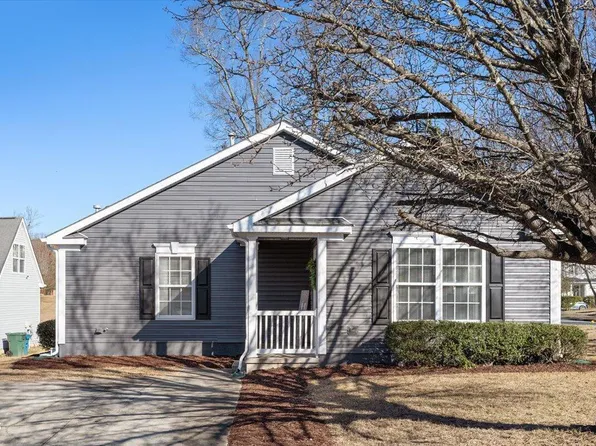 3511 Thornwood Dr, Durham, NC 27703