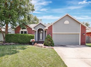 9705 W Chartwell St, Wichita, KS 67205