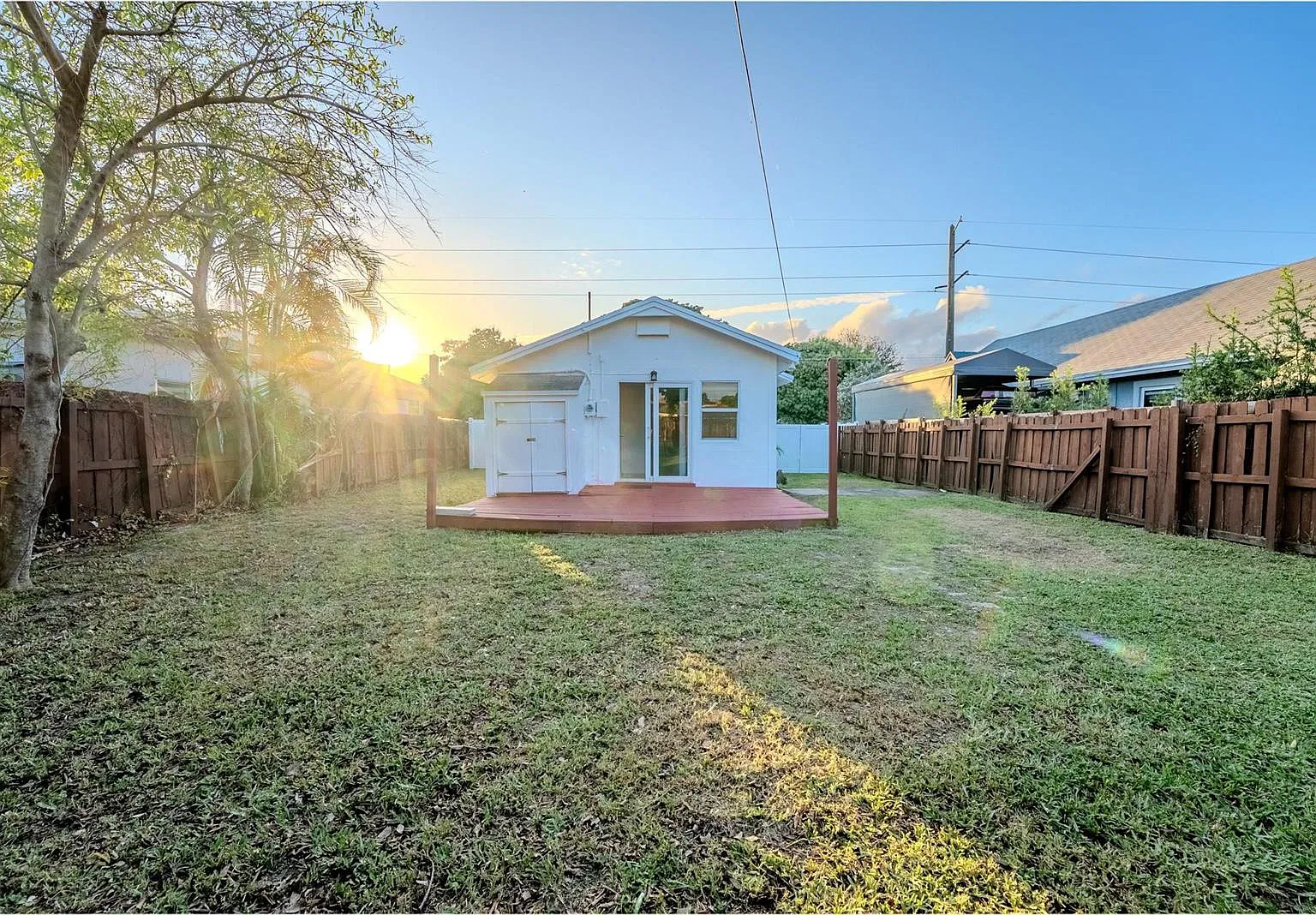 3 bed, 2.0 bath, 780 sqft, $2,700 — Photo 3