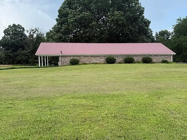 1057 Houston Smith Rd, Iron City, TN 38463
