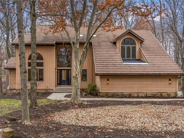 3363 Hardwood Hollow Rd, Medina, OH 44256