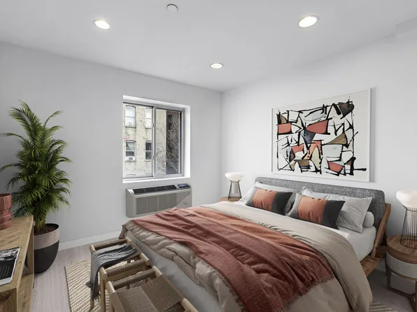 371 West 126th Street image 3 of 6