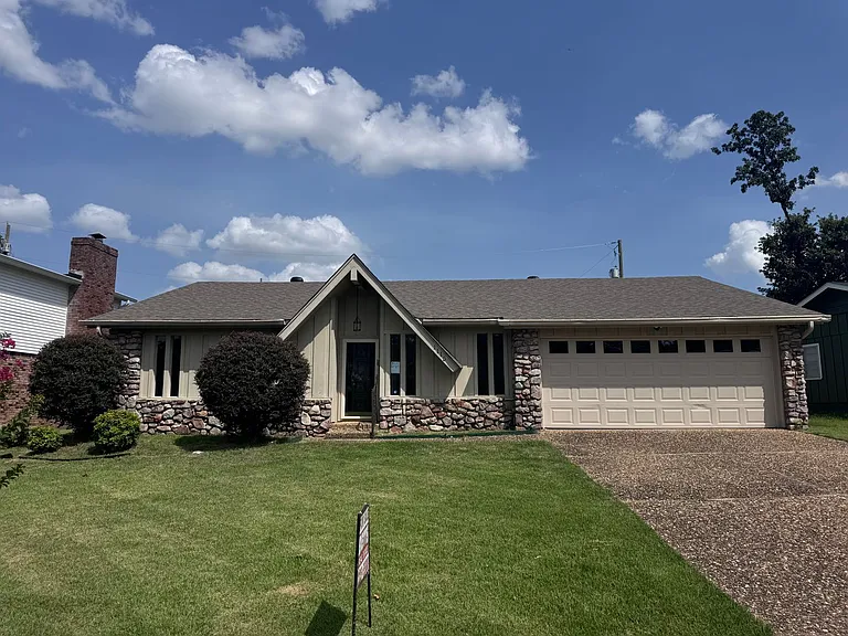 1115 Briar Creek Rd — Photo 88