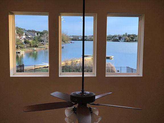 3rd image of 1317 Lake Mija Ct