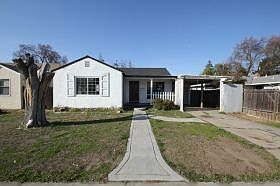 1st image of 1607 W Oxford Way