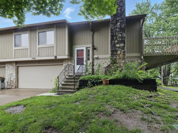 7940 Sunfield Ct, Indianapolis, IN 46214