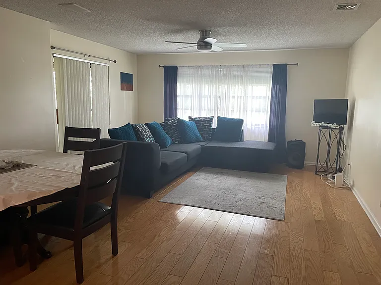 3692 NW 95th Ter #7M — Photo 9