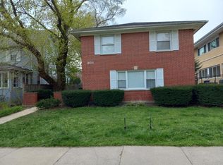 366 Park Ave., Highland Park, IL 60035
